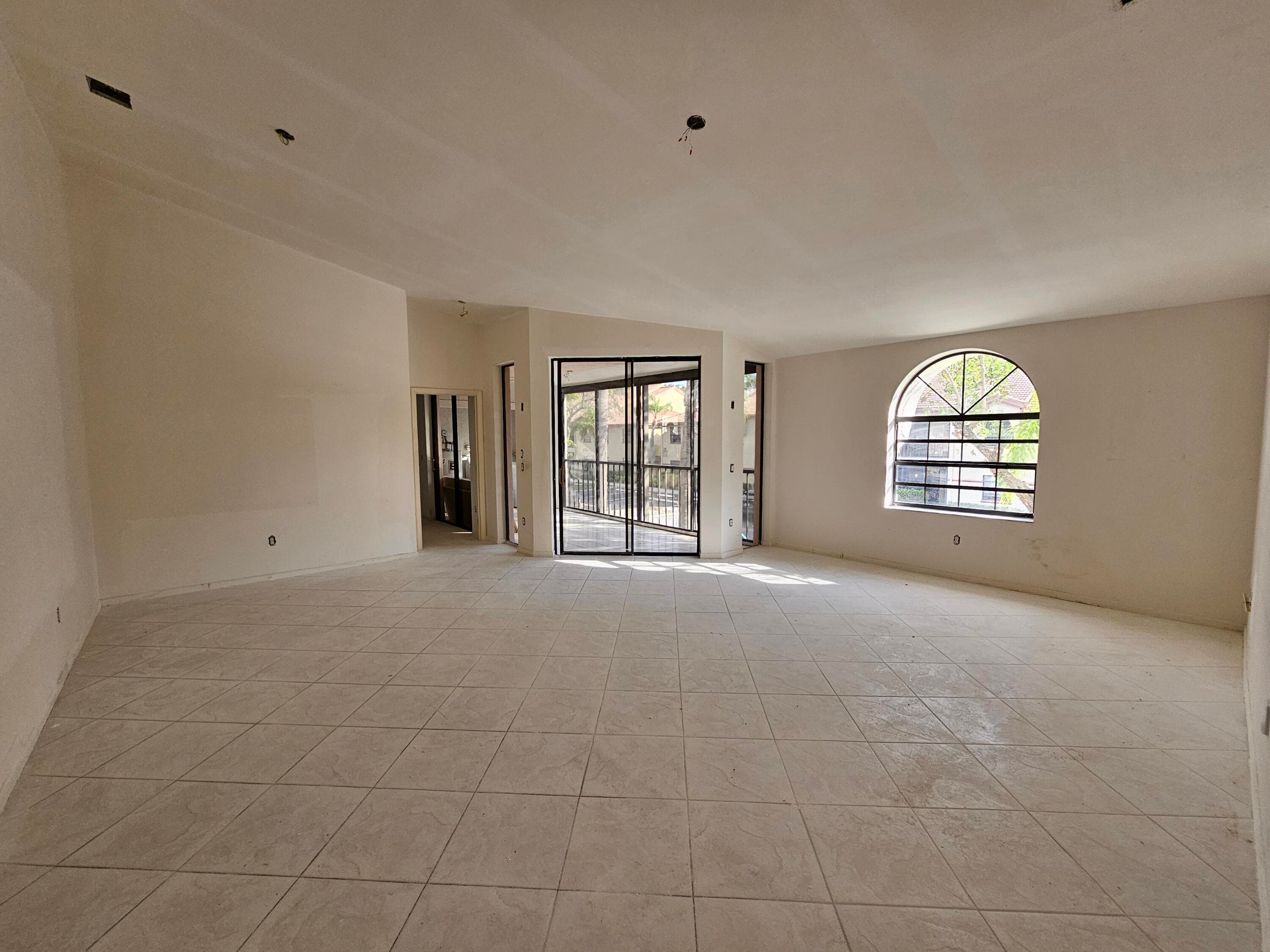 5235 Europa Drive O, Boynton Beach, FL 33437 — photo 5 of 25