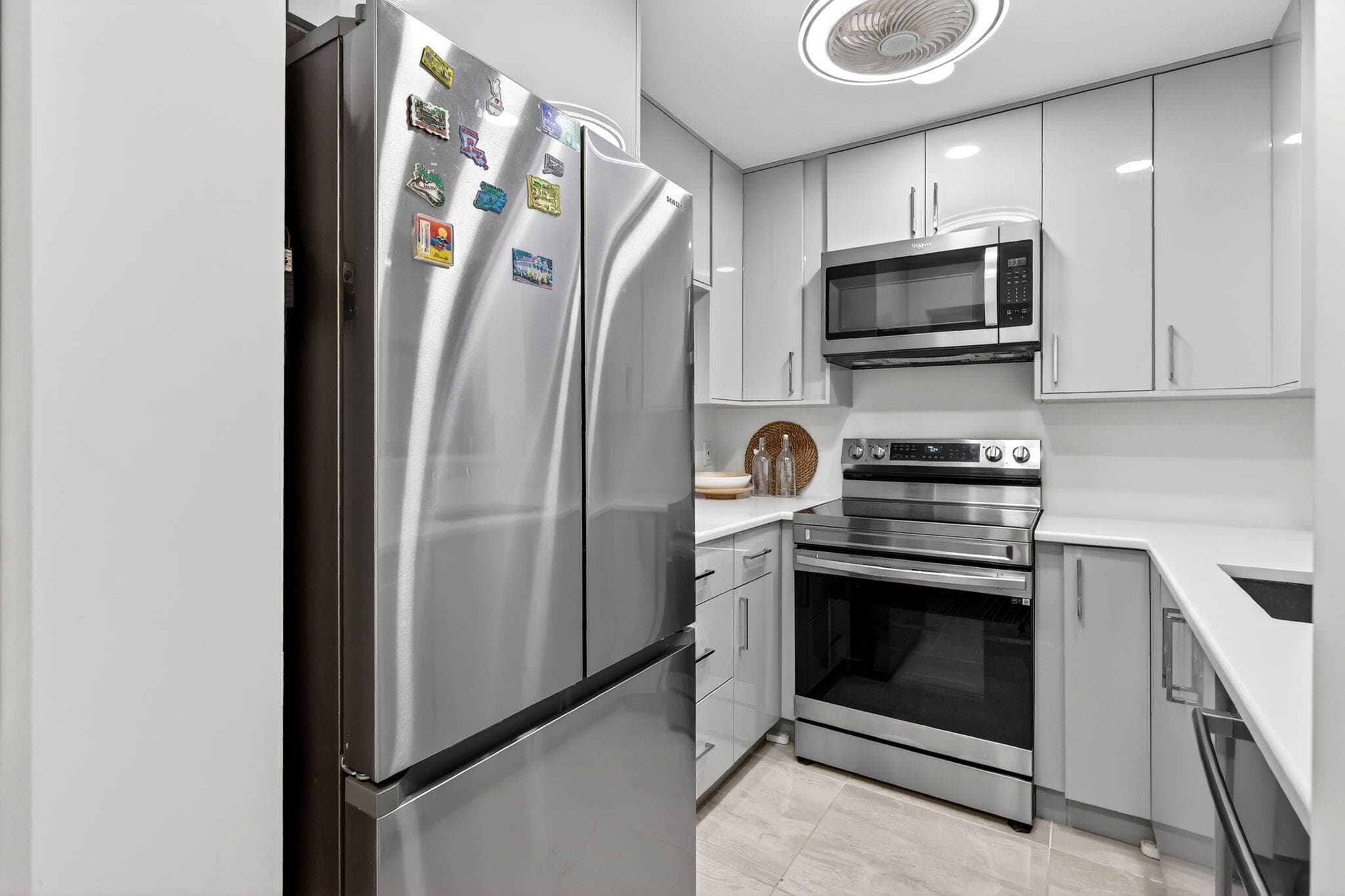890 N Federal Highway 403, Lantana, FL 33462 — photo 24 of 74