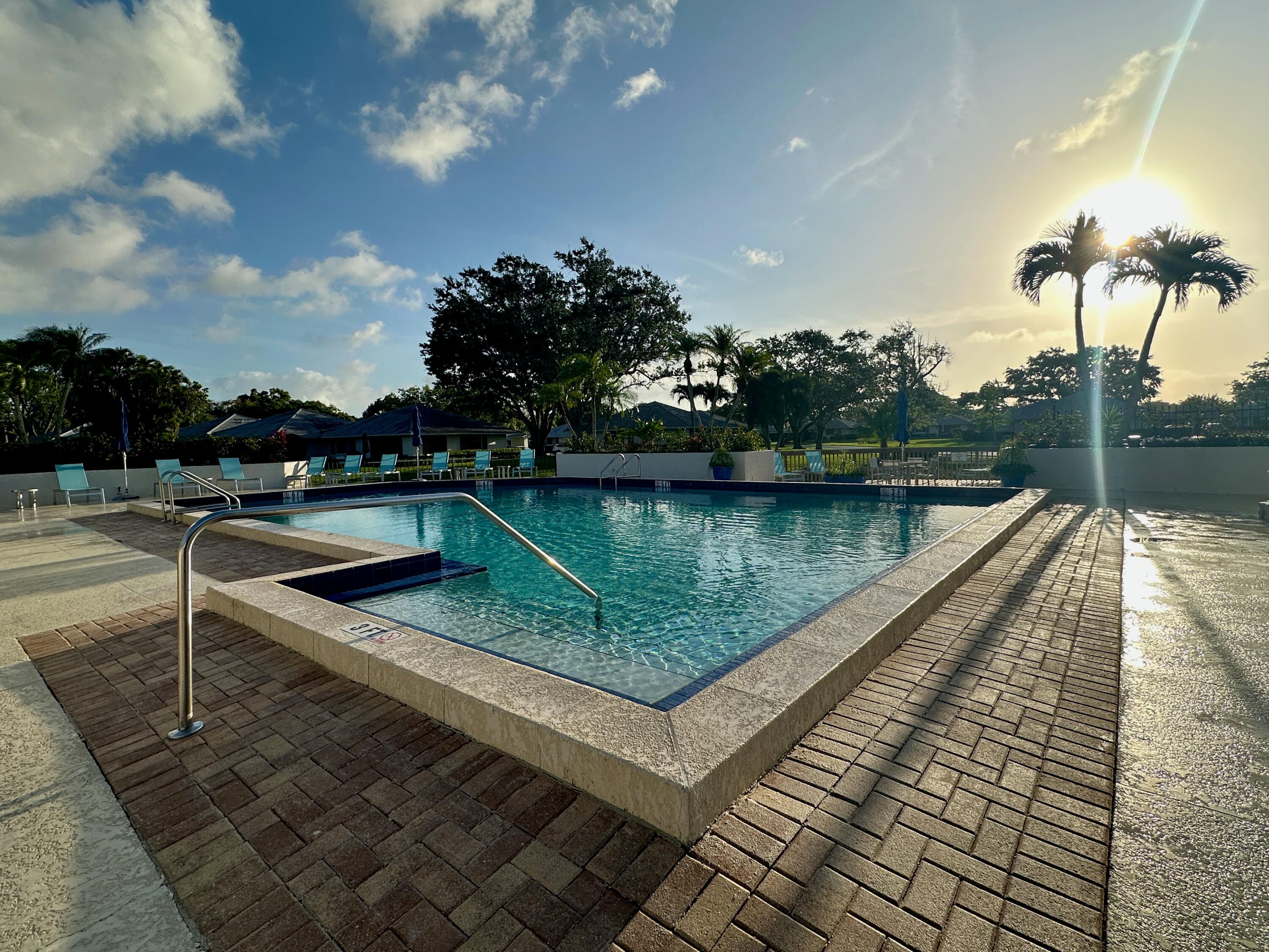 402 Club Drive, Palm Beach Gardens, FL 33418 — photo 11 of 11