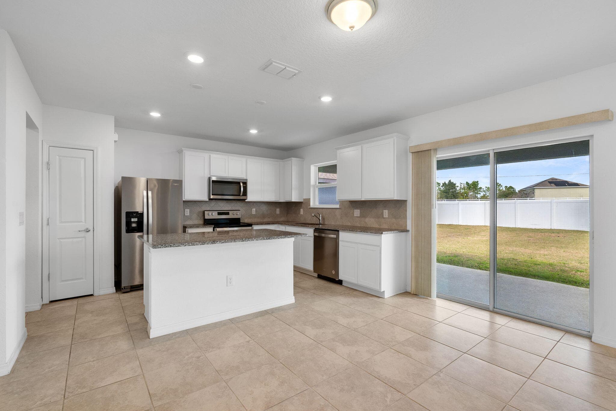 9644 Summers Cay Circle, Thonotosassa, FL 33592 — photo 13 of 55