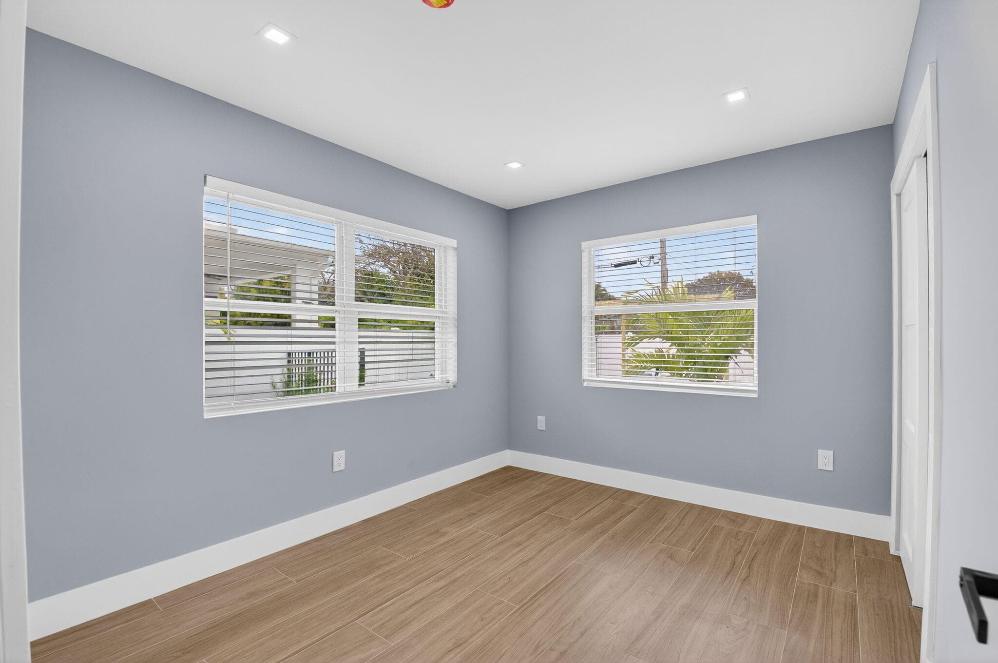341 SE 3rd Avenue, Delray Beach, FL 33483 — photo 12 of 20