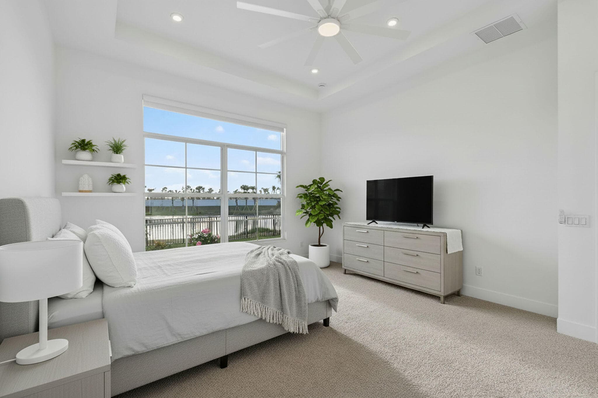 9694 Saint Germain Drive, Palm Beach Gardens, FL 33412 — photo 17 of 48