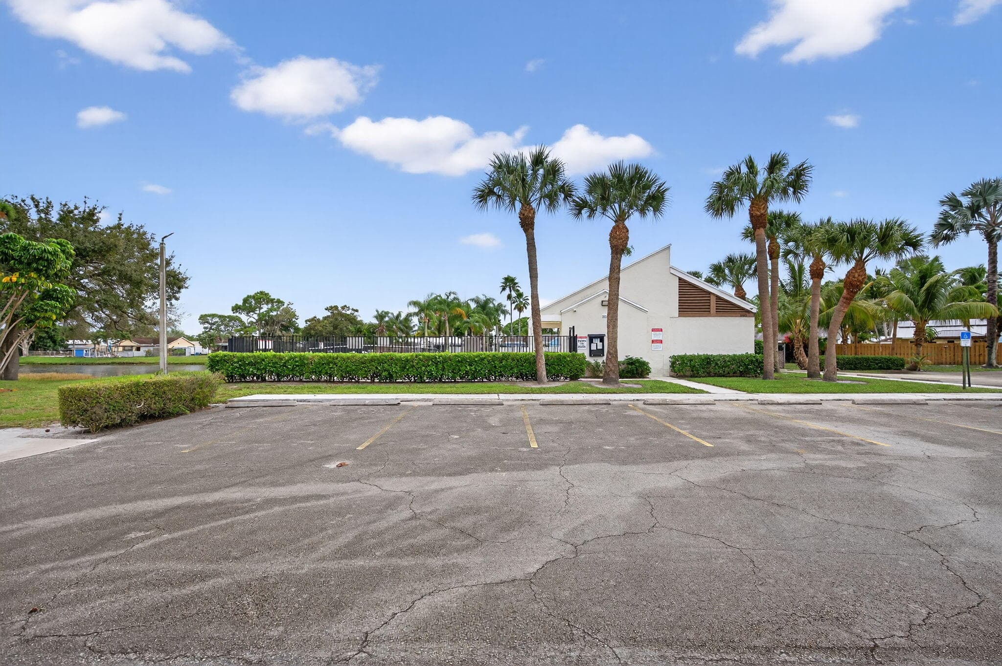 707 Stonewood Court 19c, Jupiter, FL 33458 — photo 31 of 54
