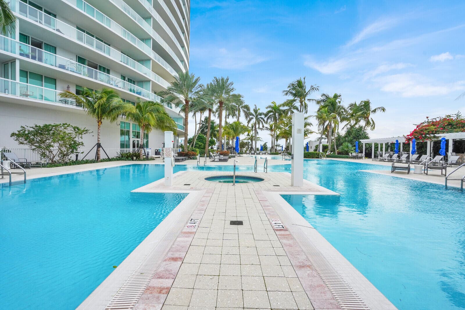 1 N Ocean Boulevard 508, Pompano Beach, FL 33062 — photo 37 of 57
