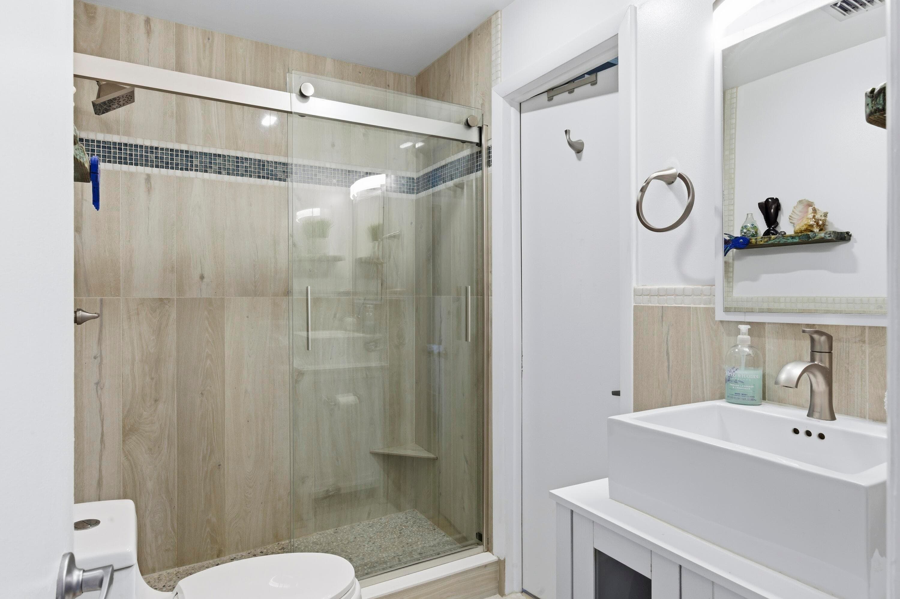 117 Lehane Terrace 205, North Palm Beach, FL 33408 — photo 17 of 23
