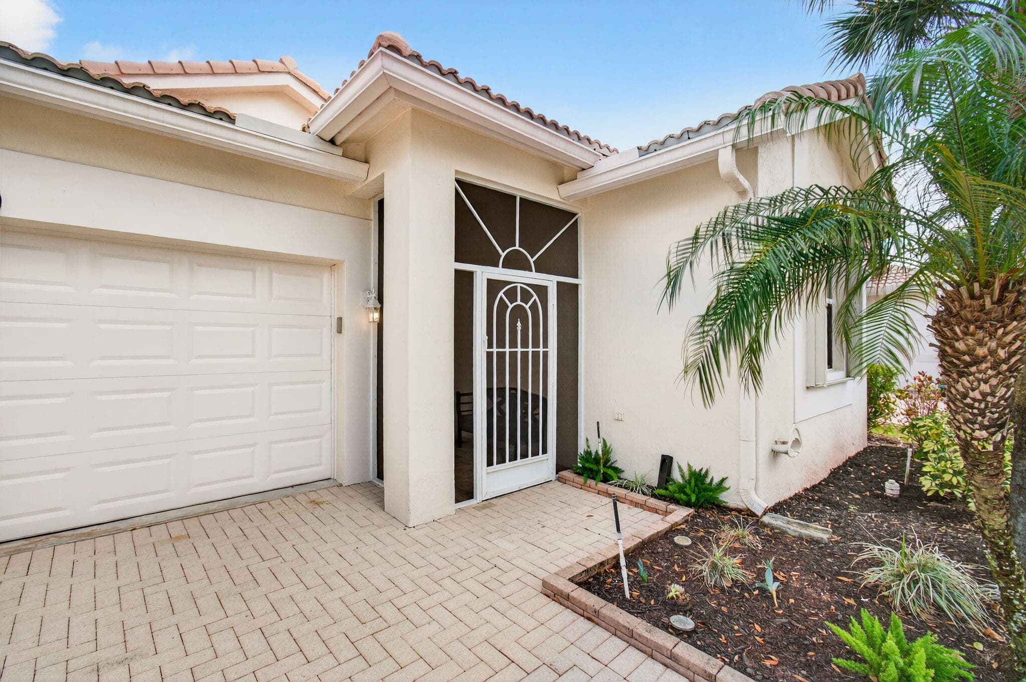 2320 Sapphire Circle, West Palm Beach, FL 33411 — photo 2 of 81