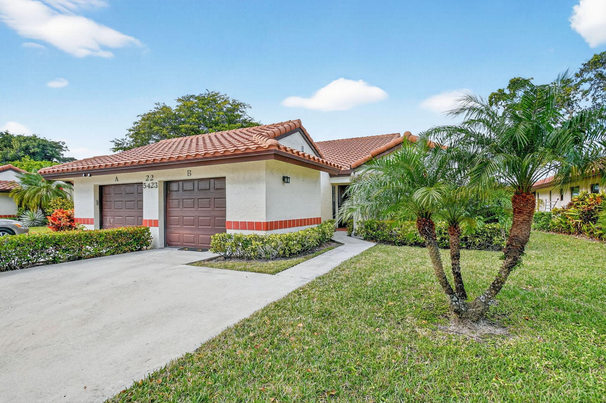 5423 Palm Springs Lane B, Boynton Beach, FL 33437 — photo 1 of 34