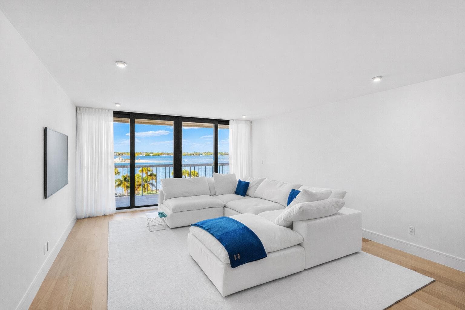 3250 S Ocean Boulevard 408s, Palm Beach, FL 33480 — photo 10 of 46
