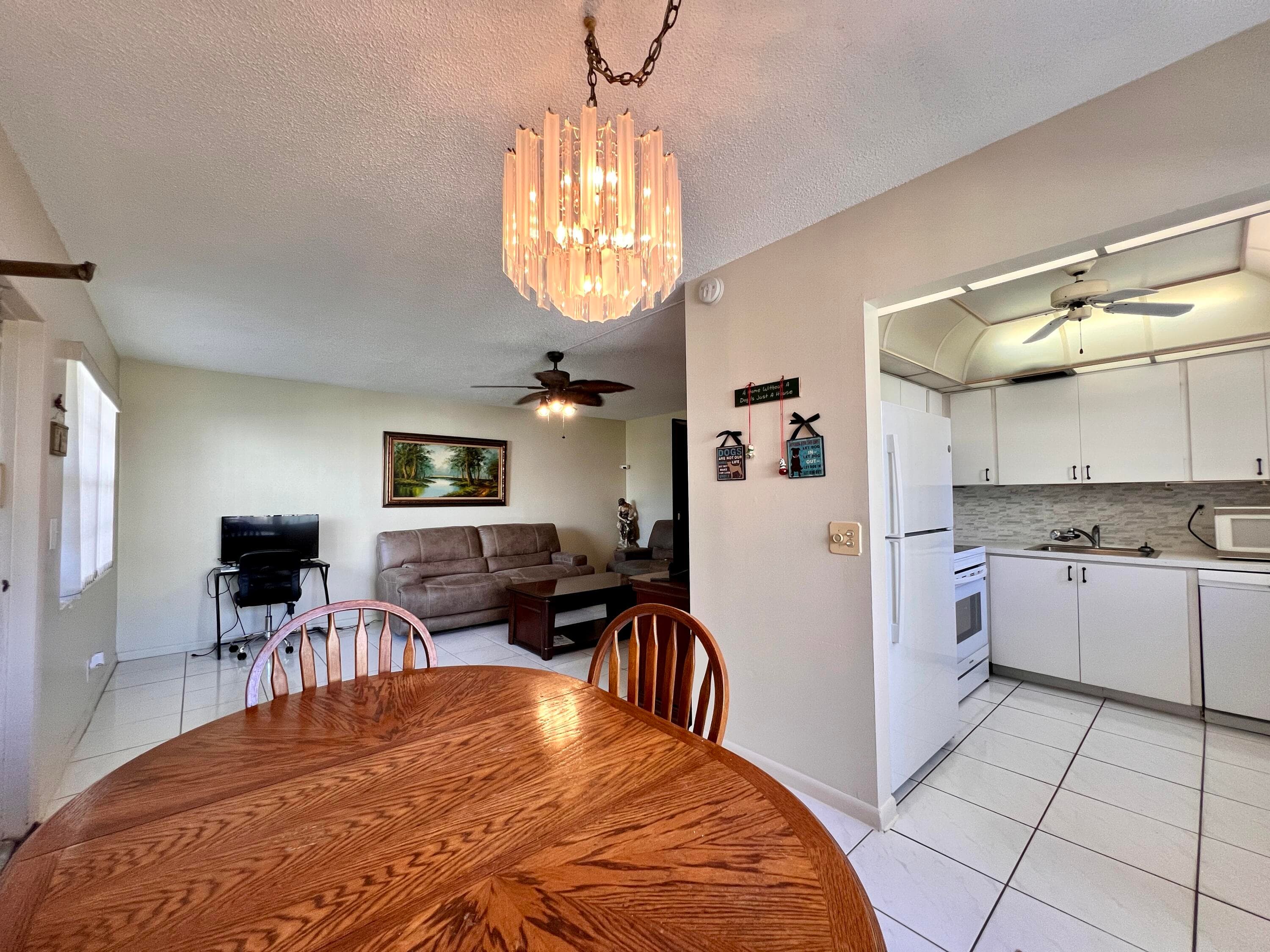 76 Sheffield D, West Palm Beach, FL 33417 — photo 5 of 20