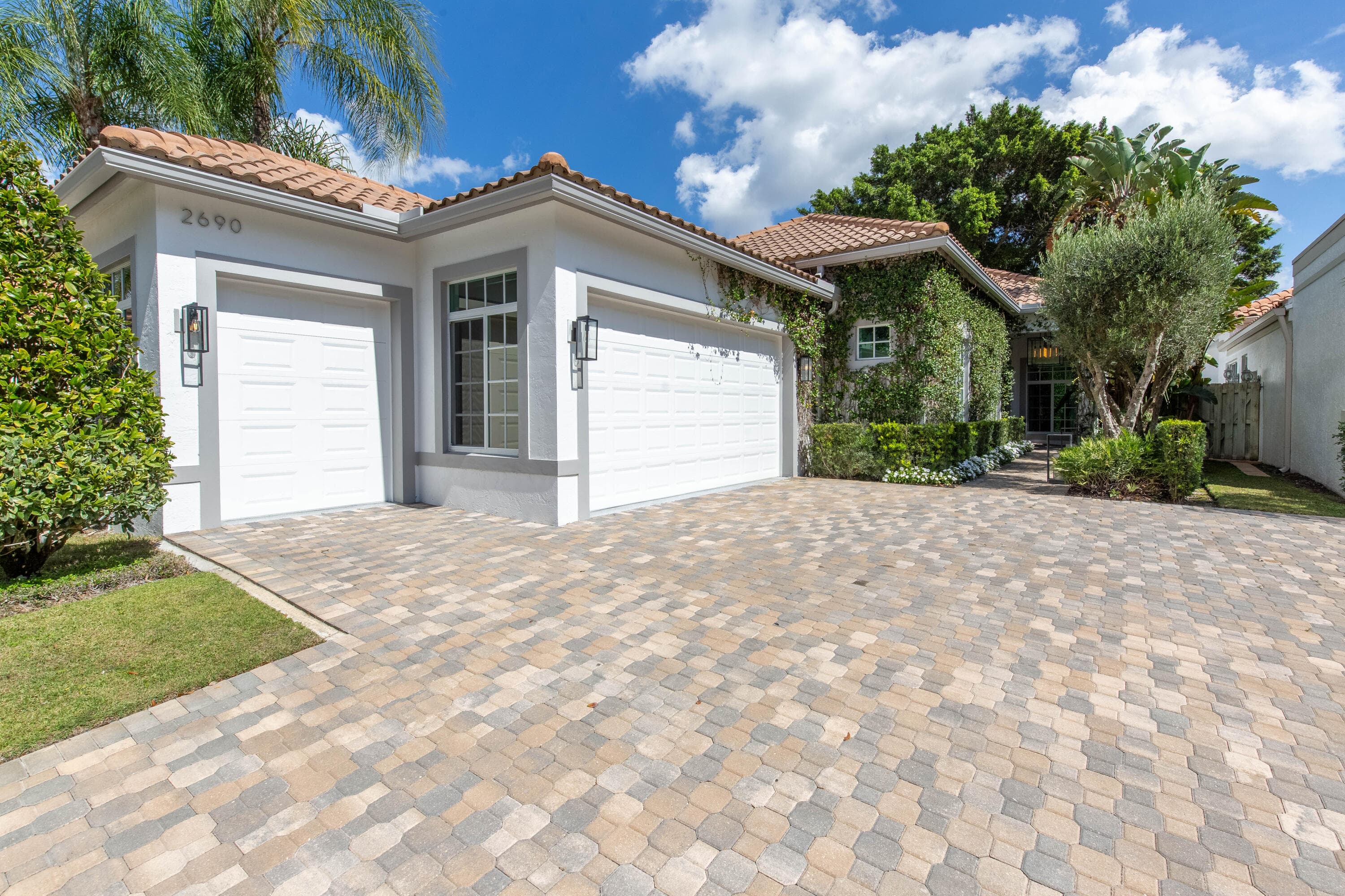 2690 Players Court, Wellington, FL 33414 — photo 1 of 31