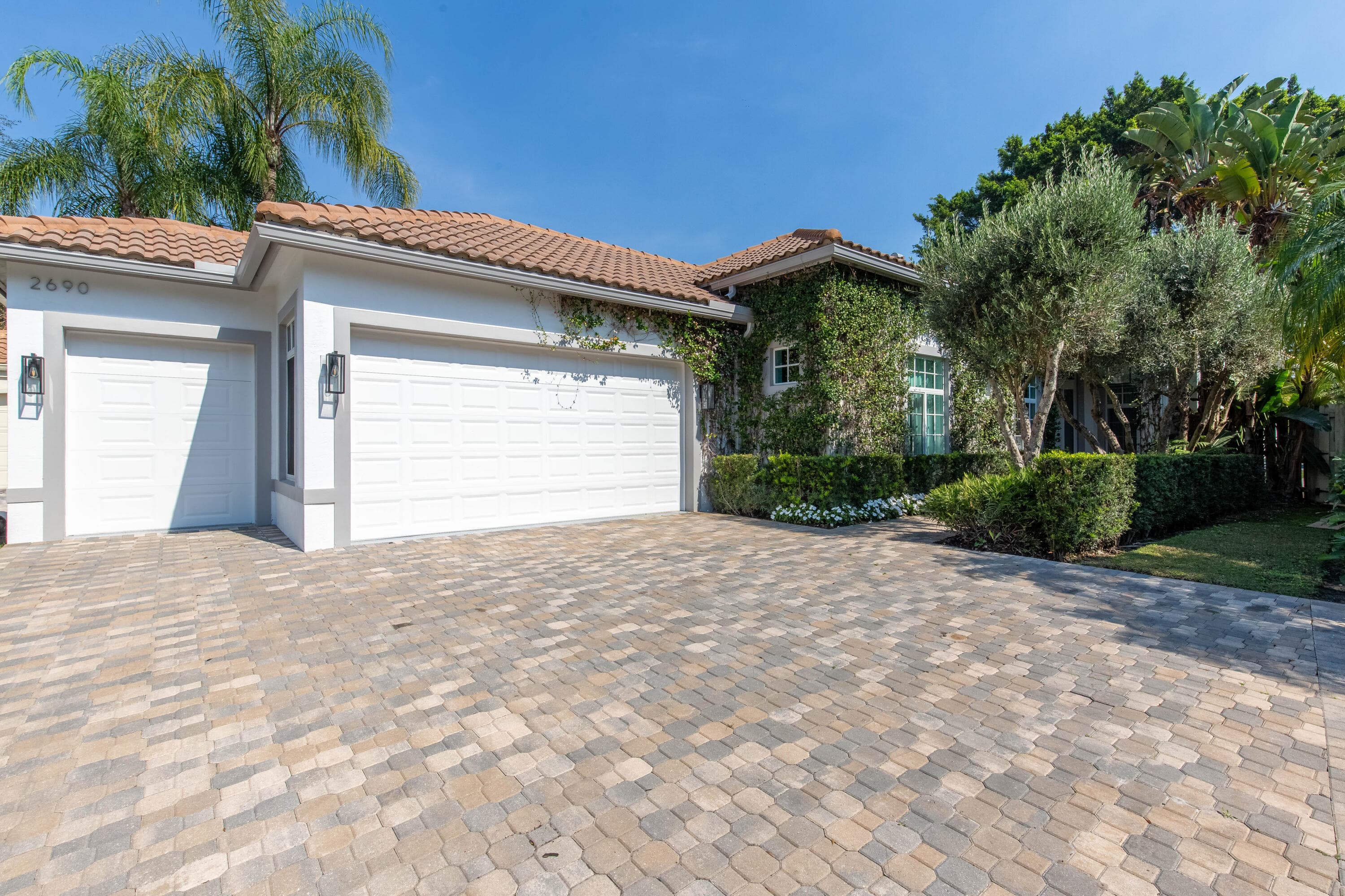 2690 Players Court, Wellington, FL 33414 — photo 2 of 31