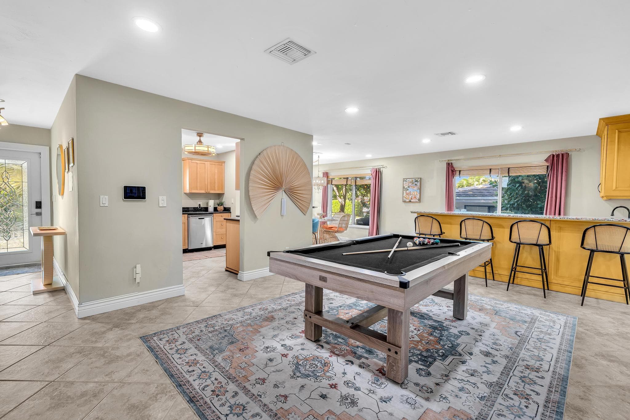 3450 NE 19th Avenue, Oakland Park, FL 33306 — photo 8 of 53