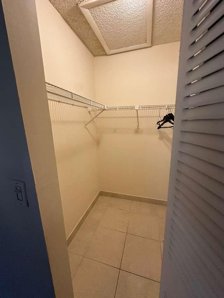 1239 SW 46th Avenue 906, Pompano Beach, FL 33069 — photo 11 of 21