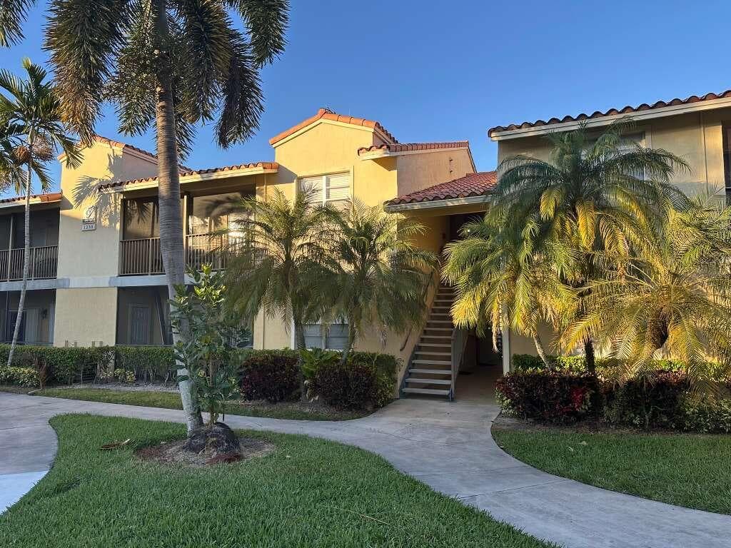 1239 SW 46th Avenue 906, Pompano Beach, FL 33069 — photo 15 of 21