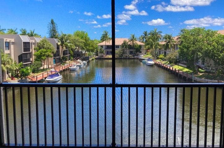 6 Royal Palm Way 310, Boca Raton, FL 33432 — photo 1 of 37