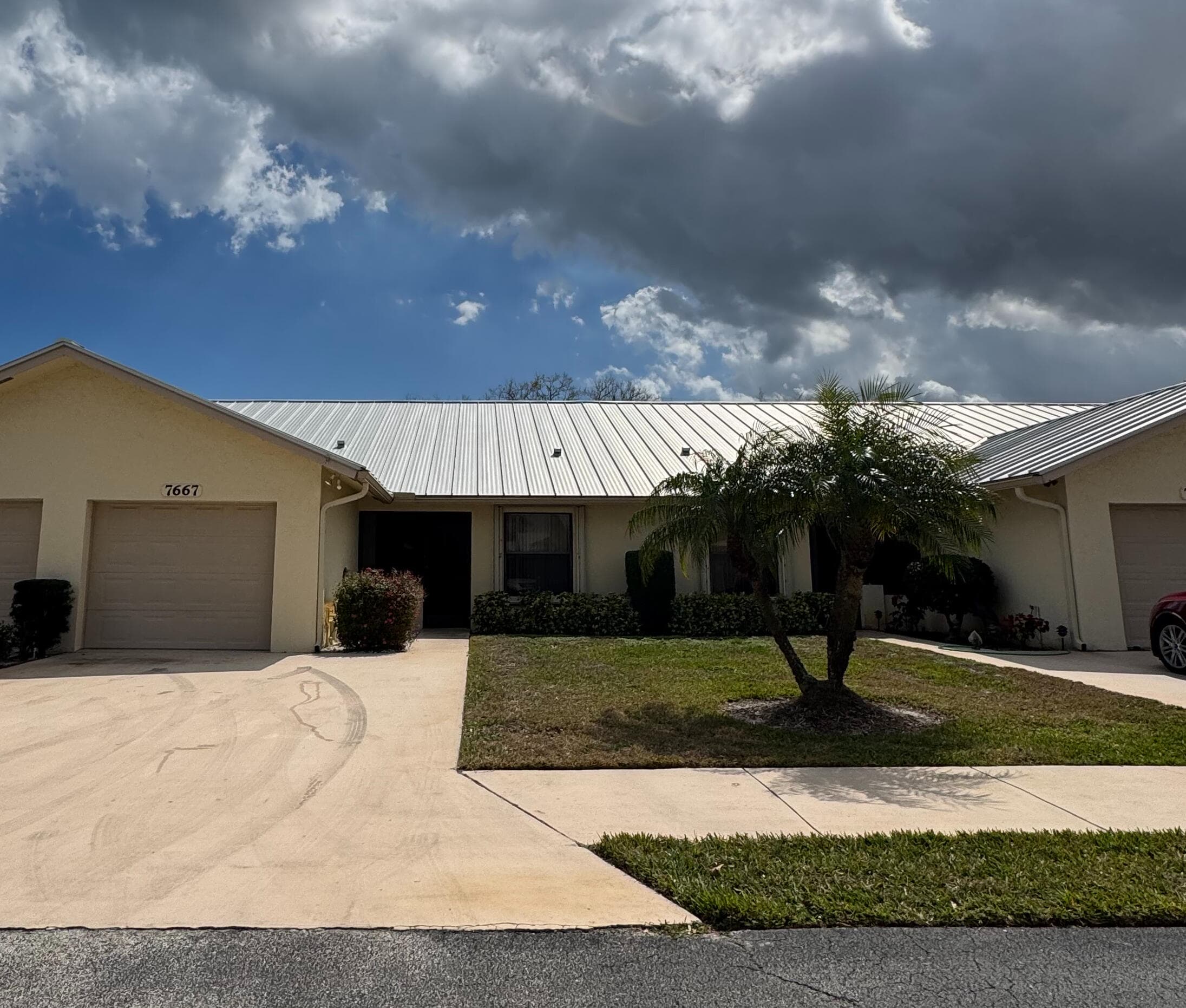 7667 SE Sugar Sand Circle, Hobe Sound, FL 33455 — photo 1 of 17