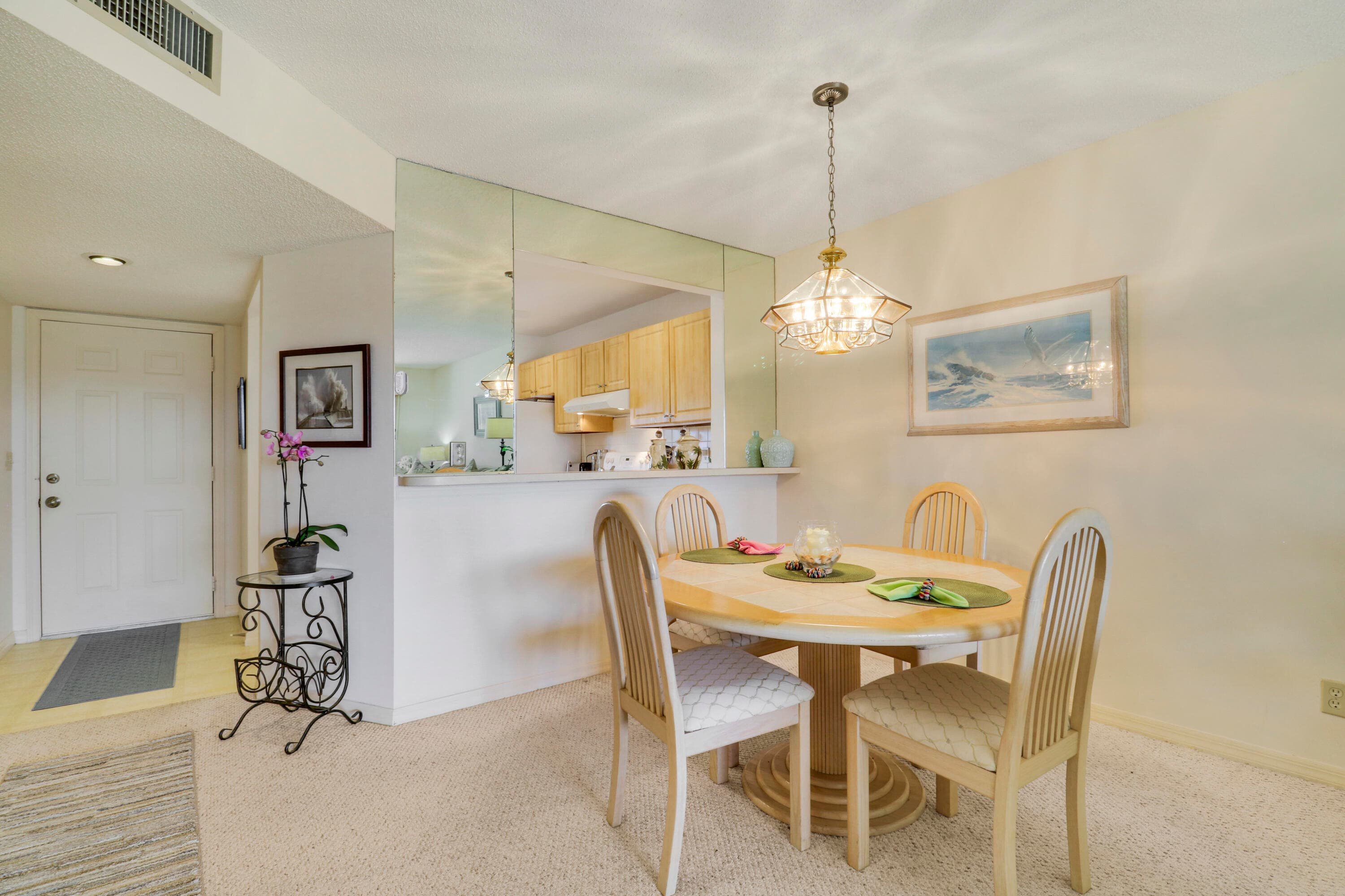 6980 SE Constitution Boulevard 105, Hobe Sound, FL 33455 — photo 8 of 27