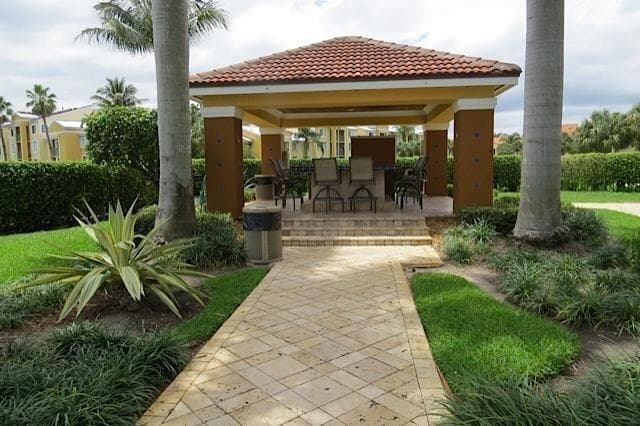 111 Yacht Club Way 305, Hypoluxo, FL 33462 — photo 21 of 32