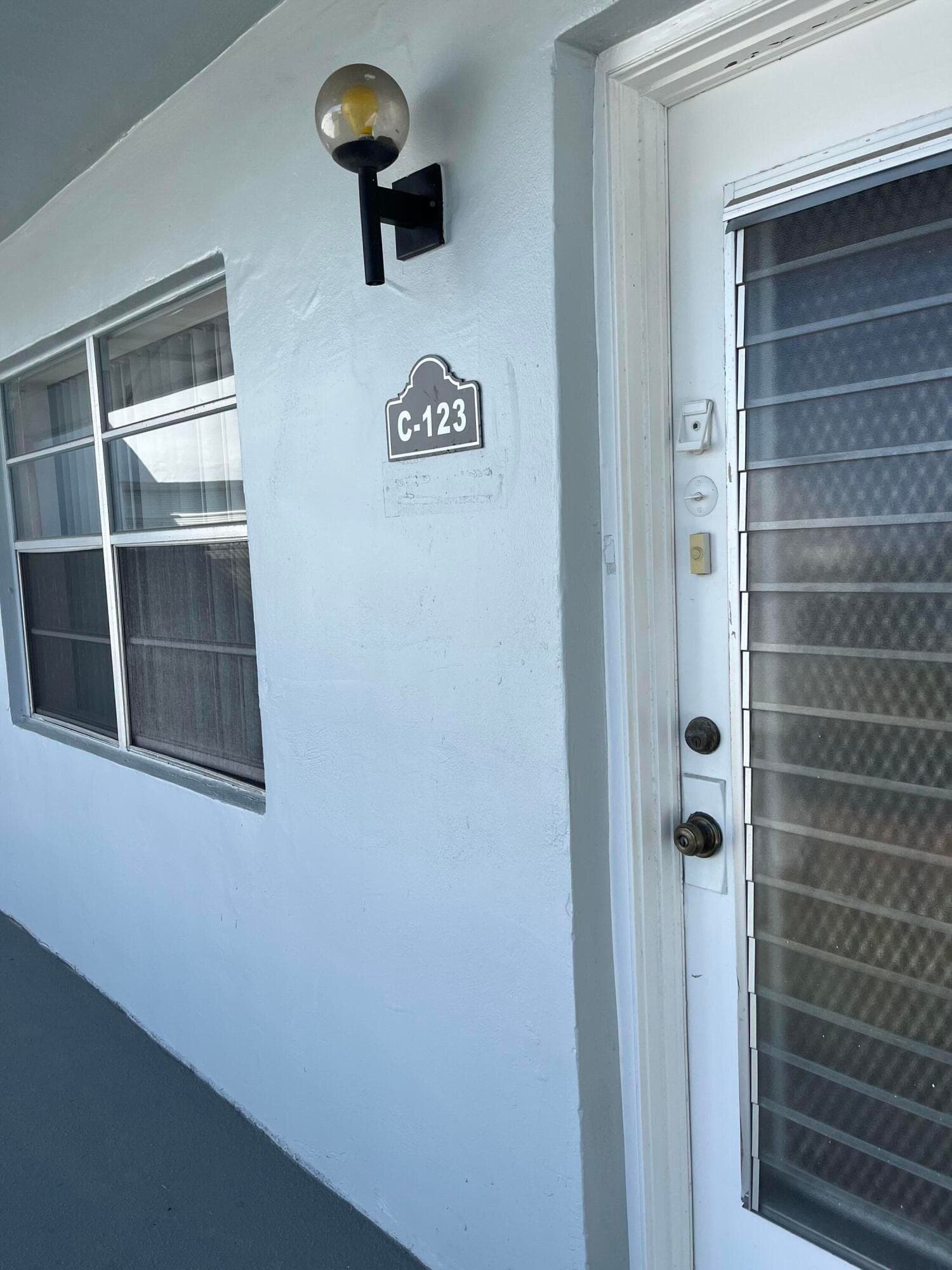 123 Normandy C, Delray Beach, FL 33484 — photo 1 of 13
