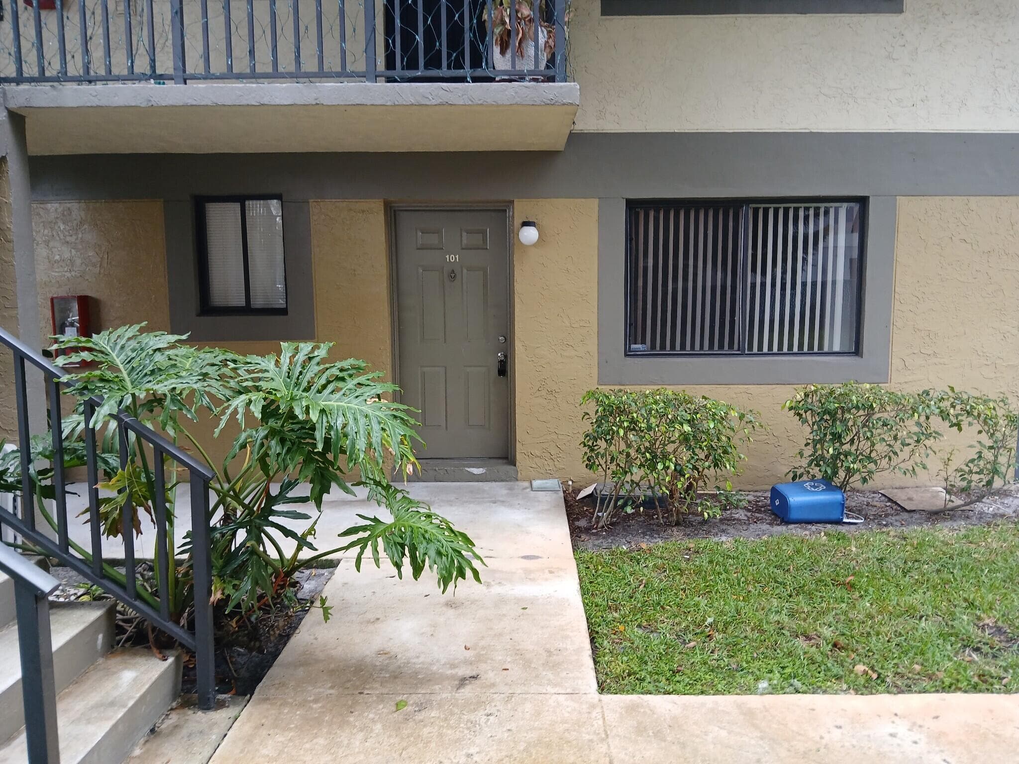 677 Trace Circle 101, Deerfield Beach, FL 33441 — photo 1 of 34