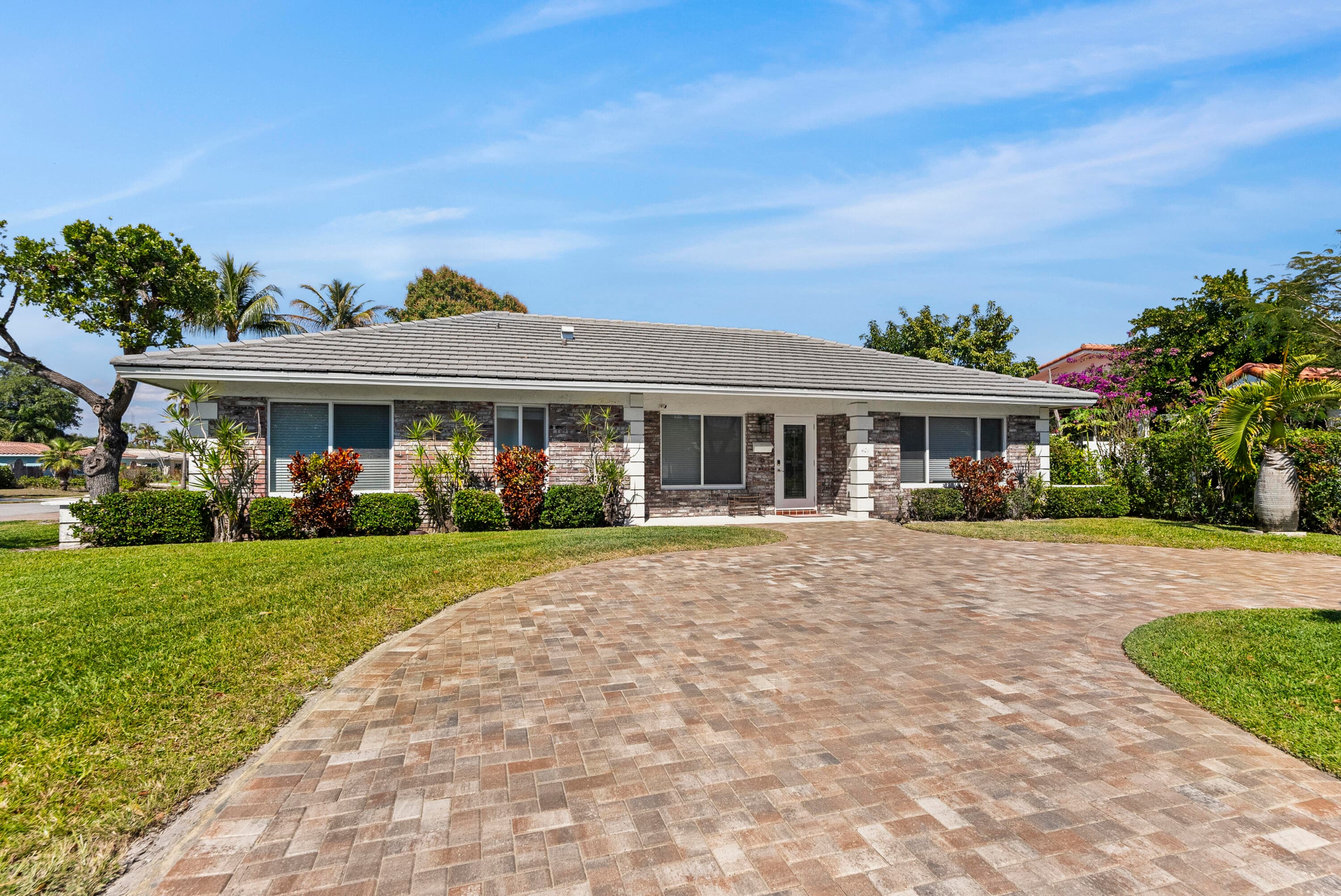 401 NE 10th Ter Terrace, Boca Raton, FL 33432 — photo 1 of 46
