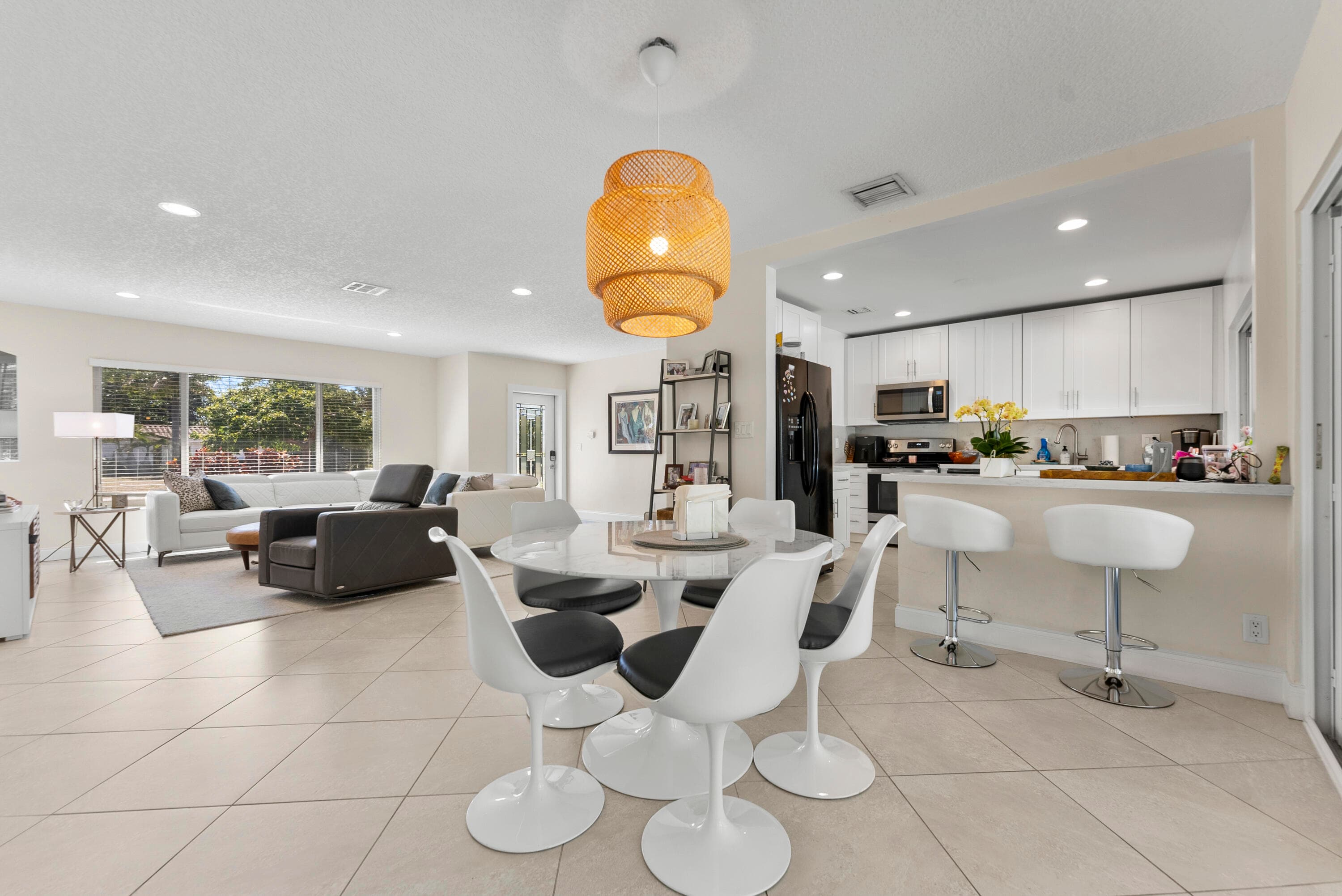 401 NE 10th Ter Terrace, Boca Raton, FL 33432 — photo 13 of 46