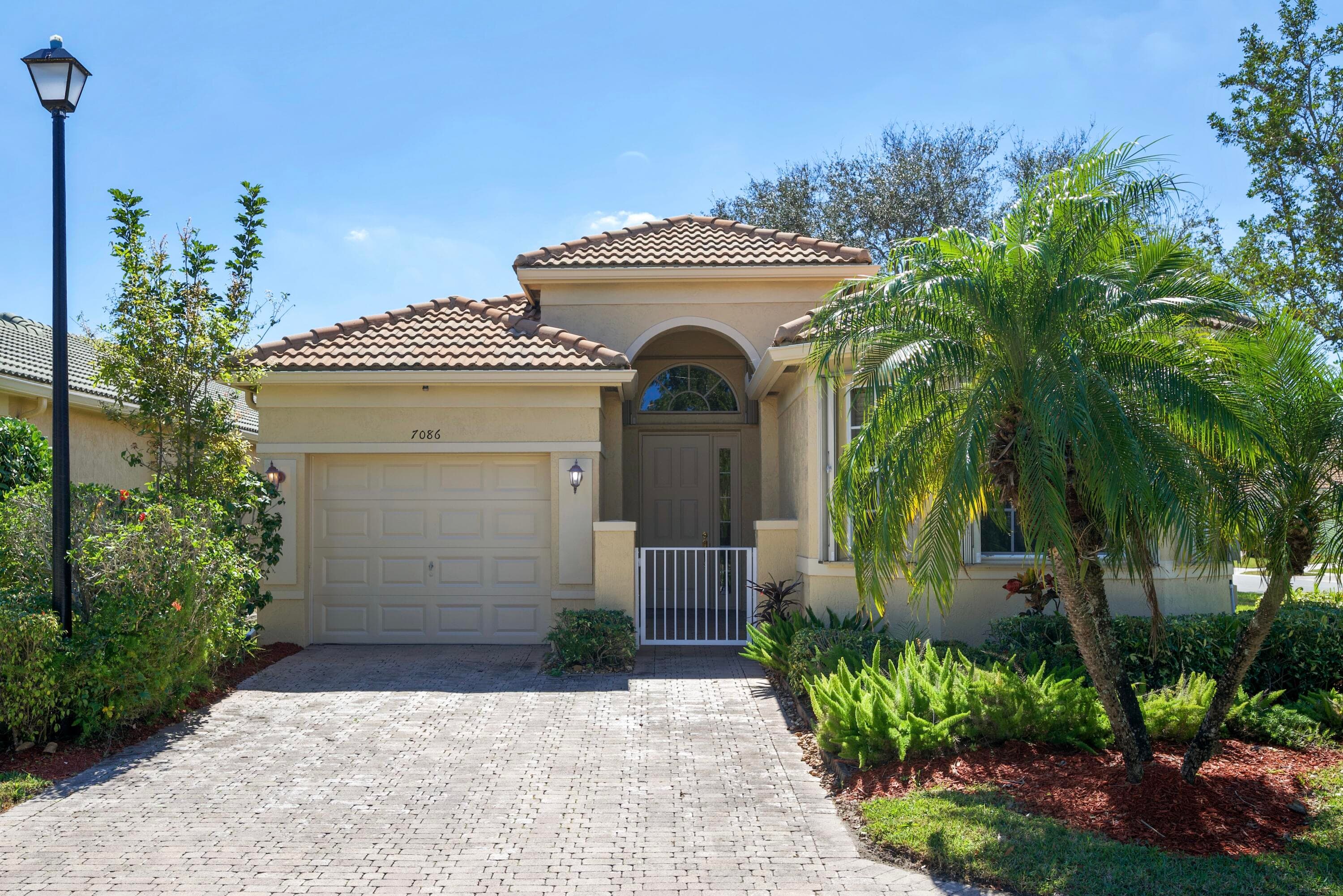 7086 Del Corso Lane, Delray Beach, FL 33446 — photo 1 of 66