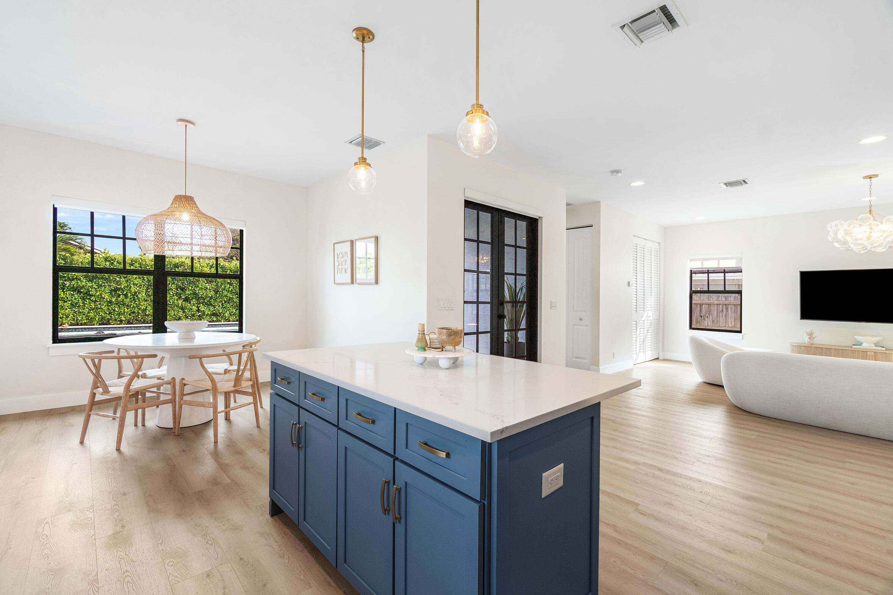 7606 S Olive Avenue, West Palm Beach, FL 33405 — photo 11 of 30