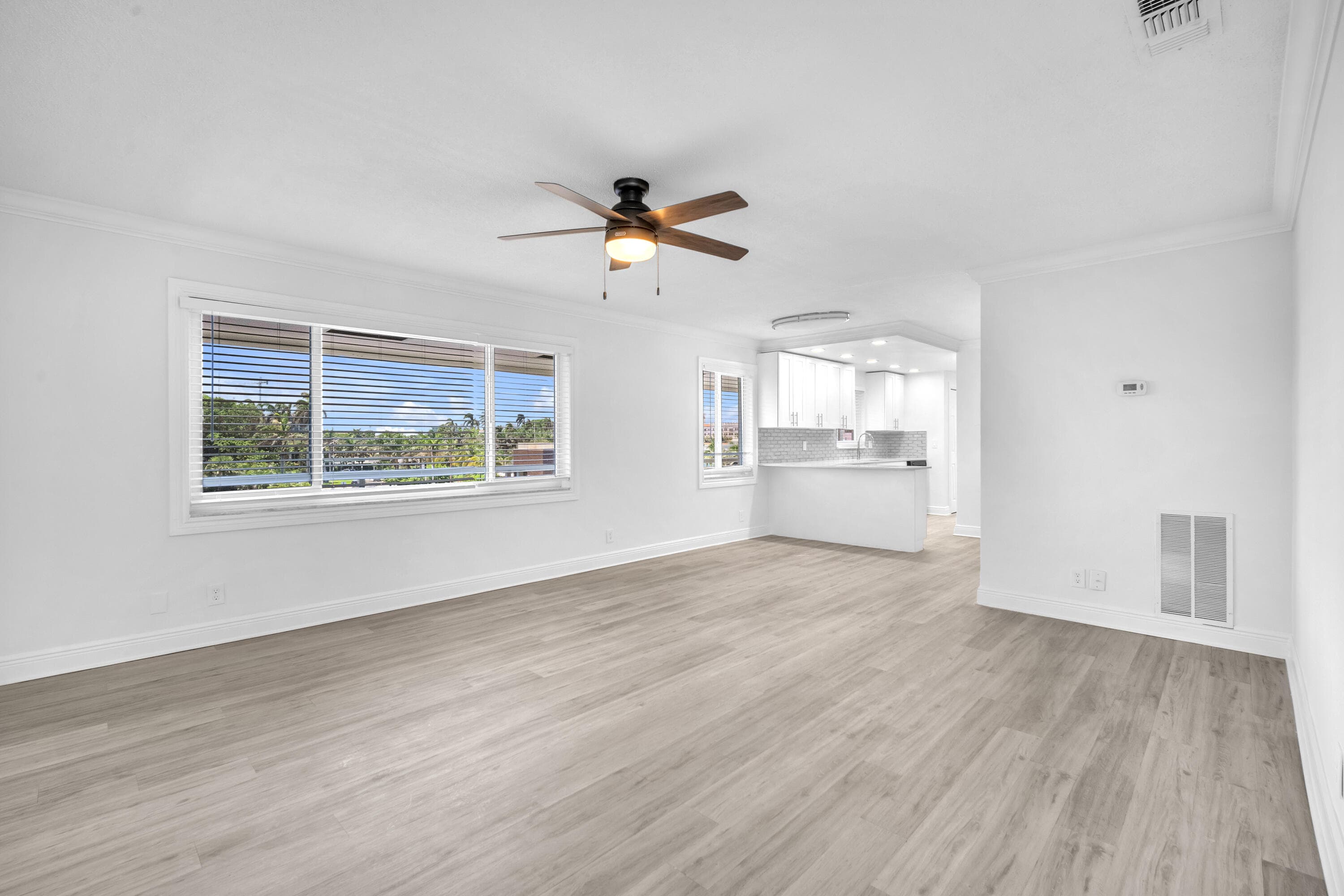 1015 Spanish River Road, Boca Raton, FL 33432 — photo 5 of 28