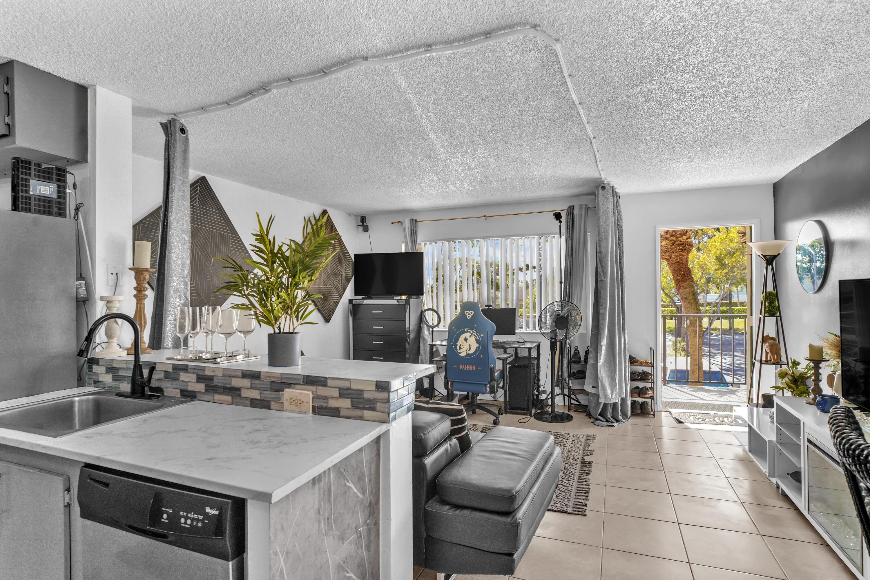1423 Meadows Circle W, Boynton Beach, FL 33436 — photo 13 of 18