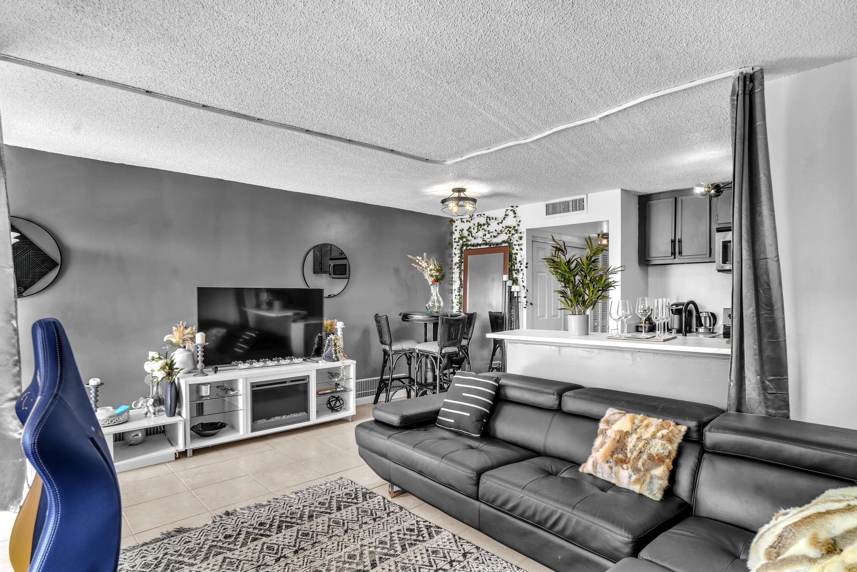 1423 Meadows Circle W, Boynton Beach, FL 33436 — photo 17 of 18