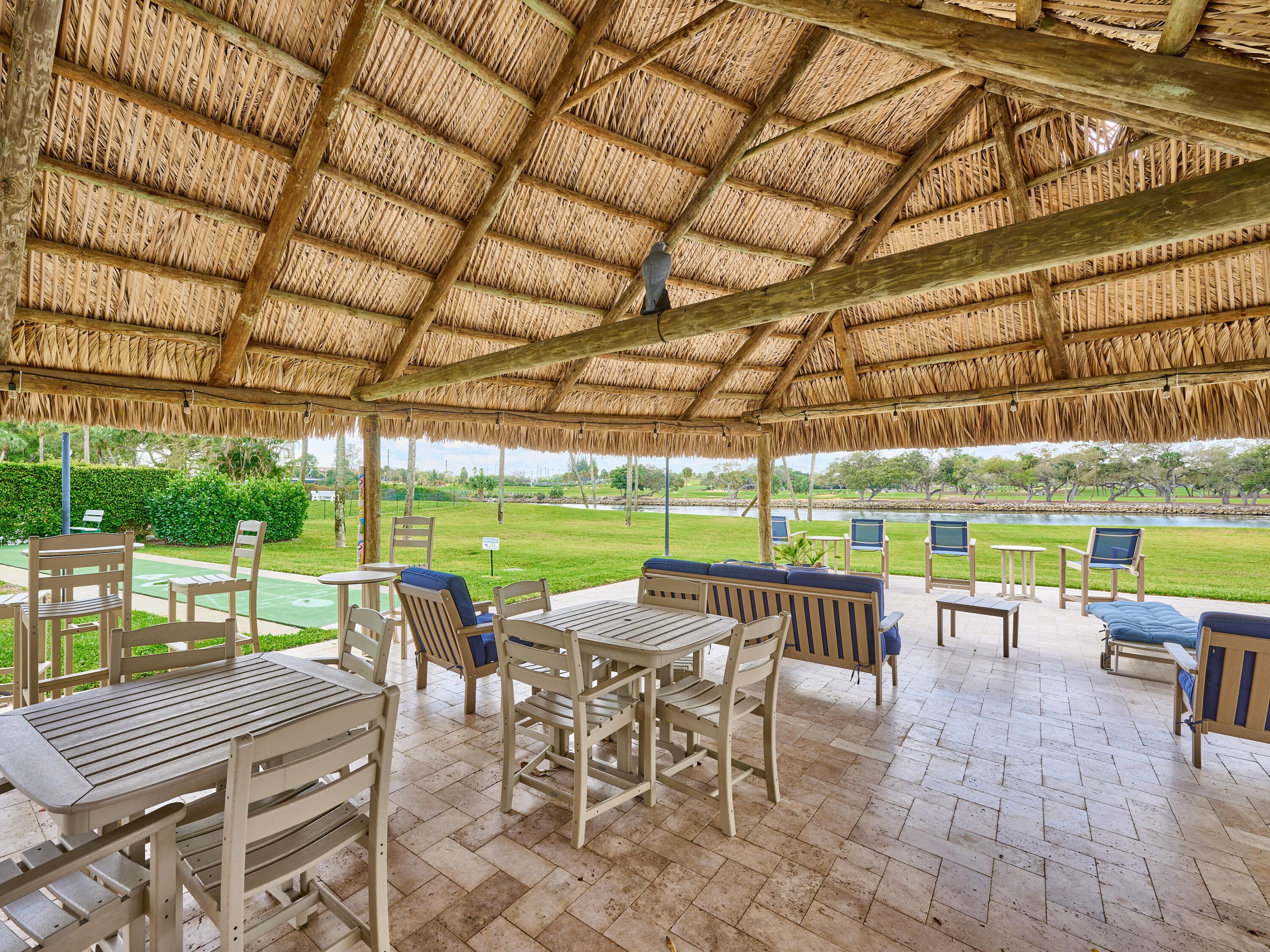 336 Golfview Road 605, North Palm Beach, FL 33408 — photo 18 of 27