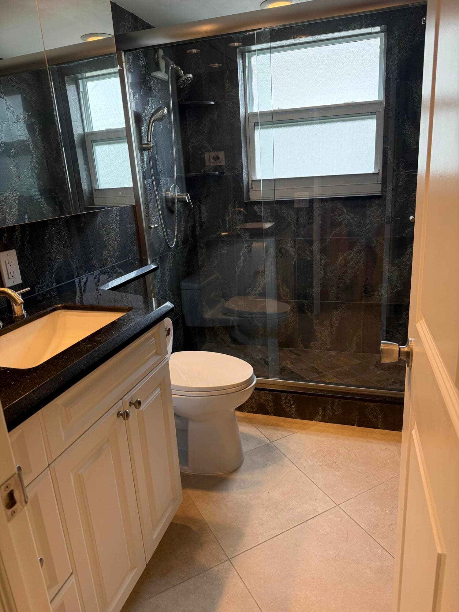 3930 Oaks Clubhouse Drive 408, Pompano Beach, FL 33069 — photo 12 of 17