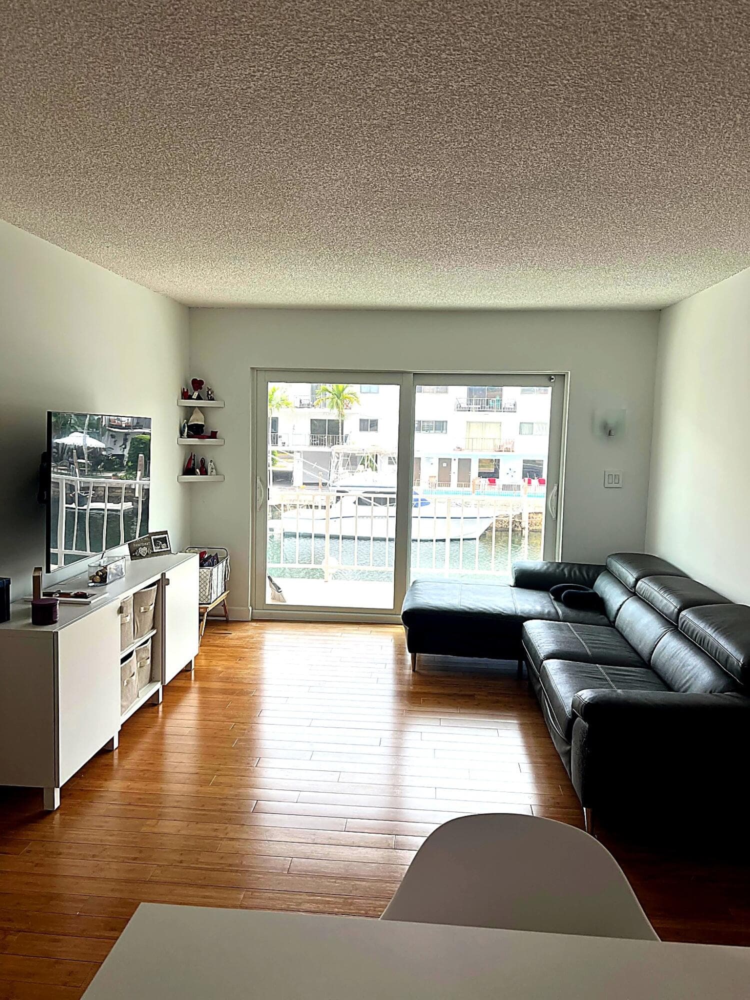 3522 NE 171st Street 202, North Miami Beach, FL 33160 — photo 4 of 22