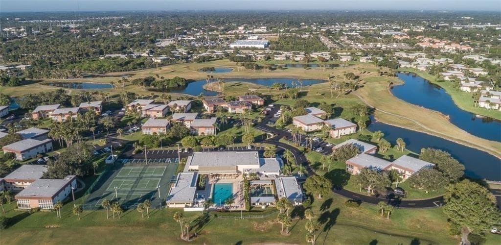 106 Spring Lake Court 201, Vero Beach, FL 32962 — photo 2 of 24