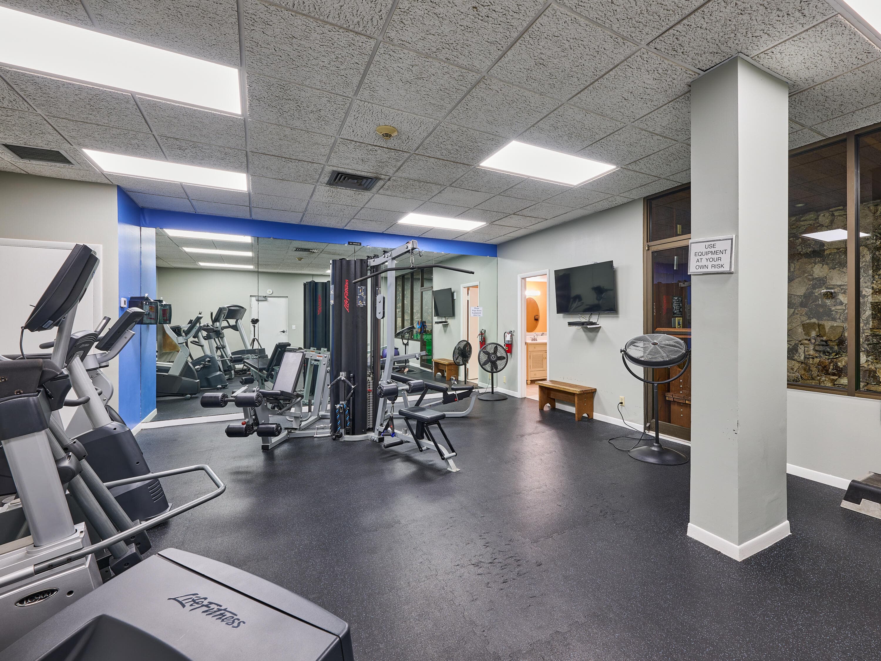 336 Golfview Road 605, North Palm Beach, FL 33408 — photo 22 of 27