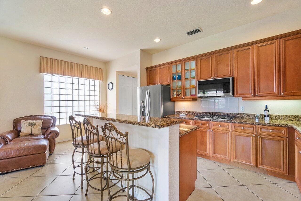 108 Via Condado Way, Palm Beach Gardens, FL 33418 — photo 18 of 55