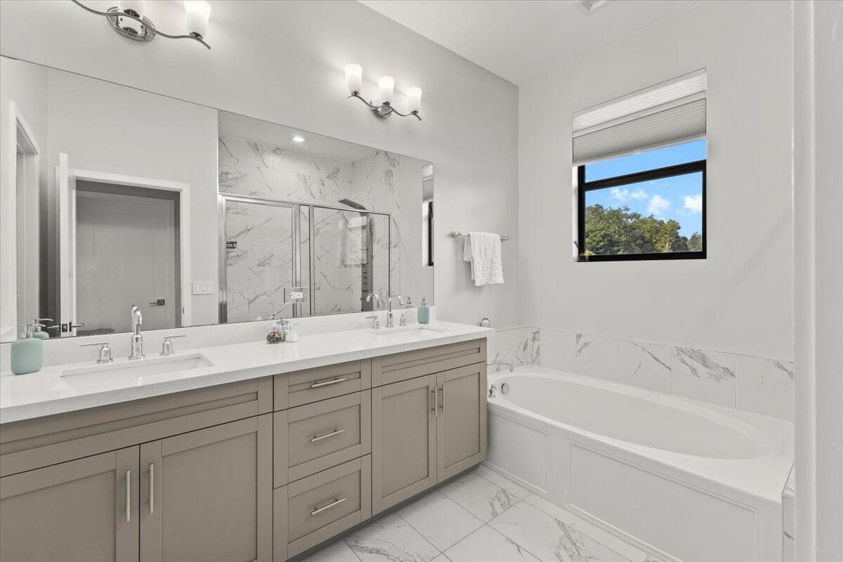 4931 Whispering Way, Dania Beach, FL 33312 — photo 22 of 31