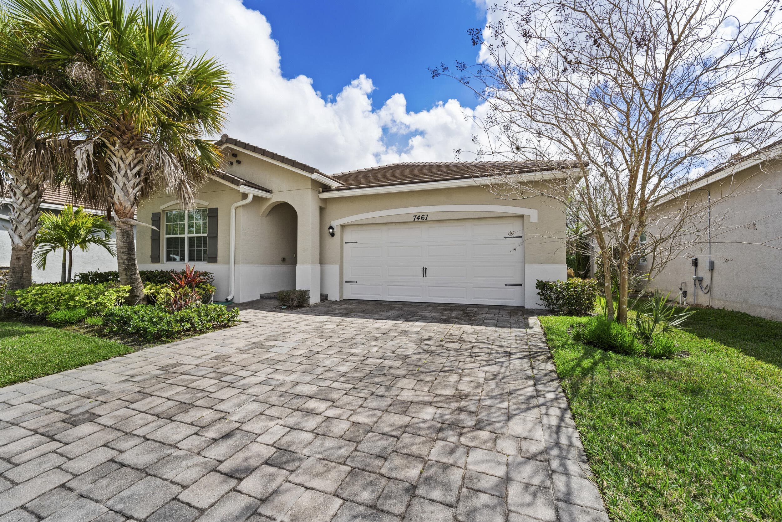 7461 SW Harbor Cove Drive, Stuart, FL 34997 — photo 2 of 30
