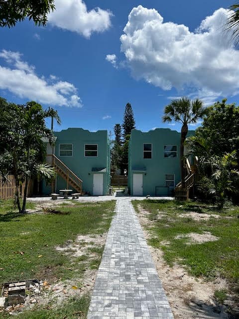512 S K Street 2, Lake Worth Beach, FL 33460 — photo 1 of 9