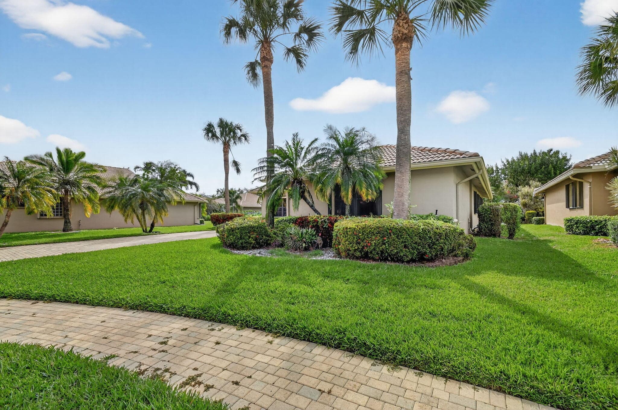8046 Via Grande, Boynton Beach, FL 33437 — photo 2 of 52