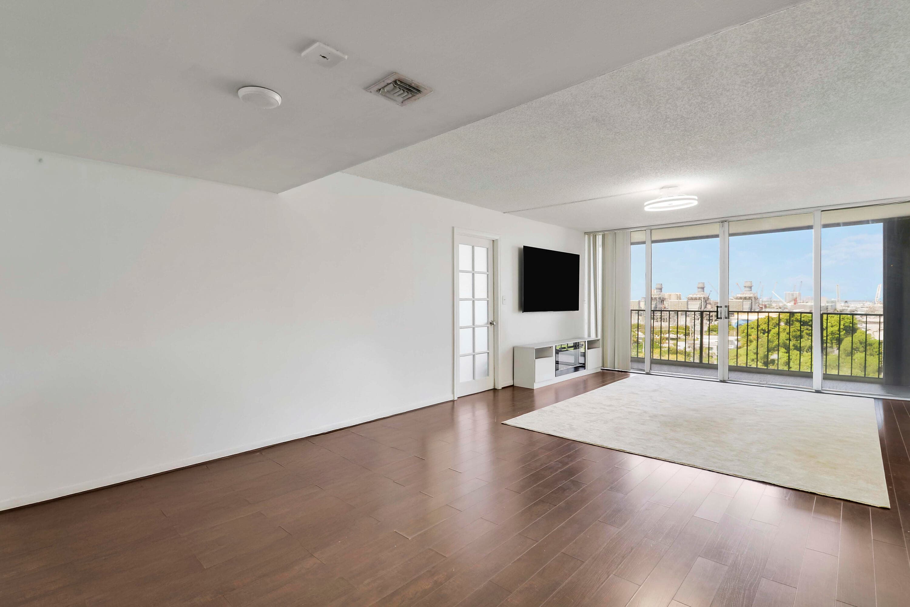 5600 N Flagler Drive 1001, West Palm Beach, FL 33407 — photo 5 of 53