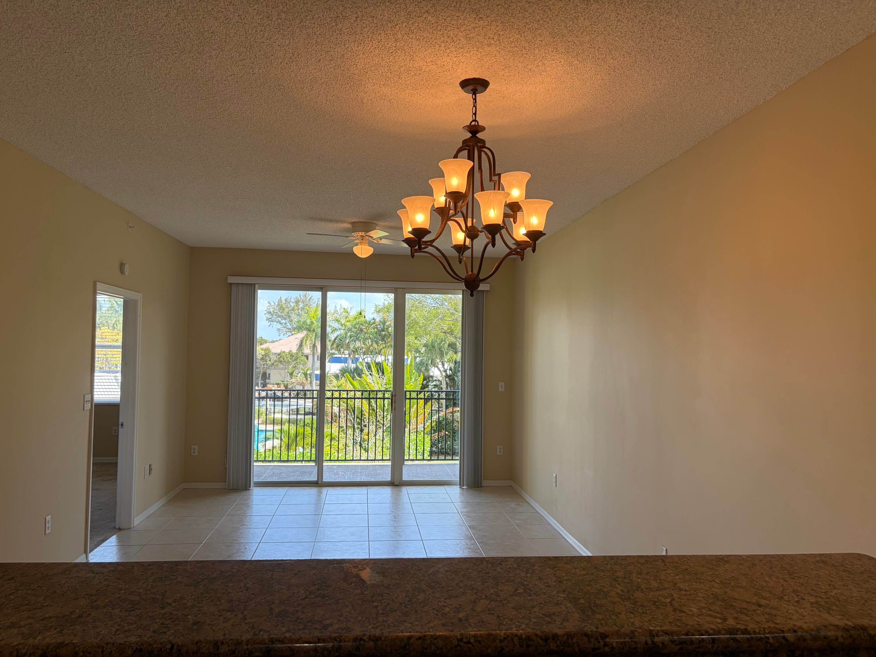 27 Royal Palm Way 304, Boca Raton, FL 33432 — photo 4 of 26