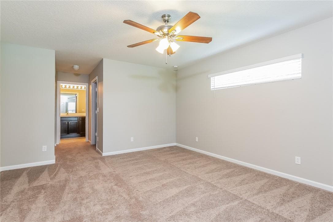 Single Family Residence in Port St. Lucie — photo 6 of 12