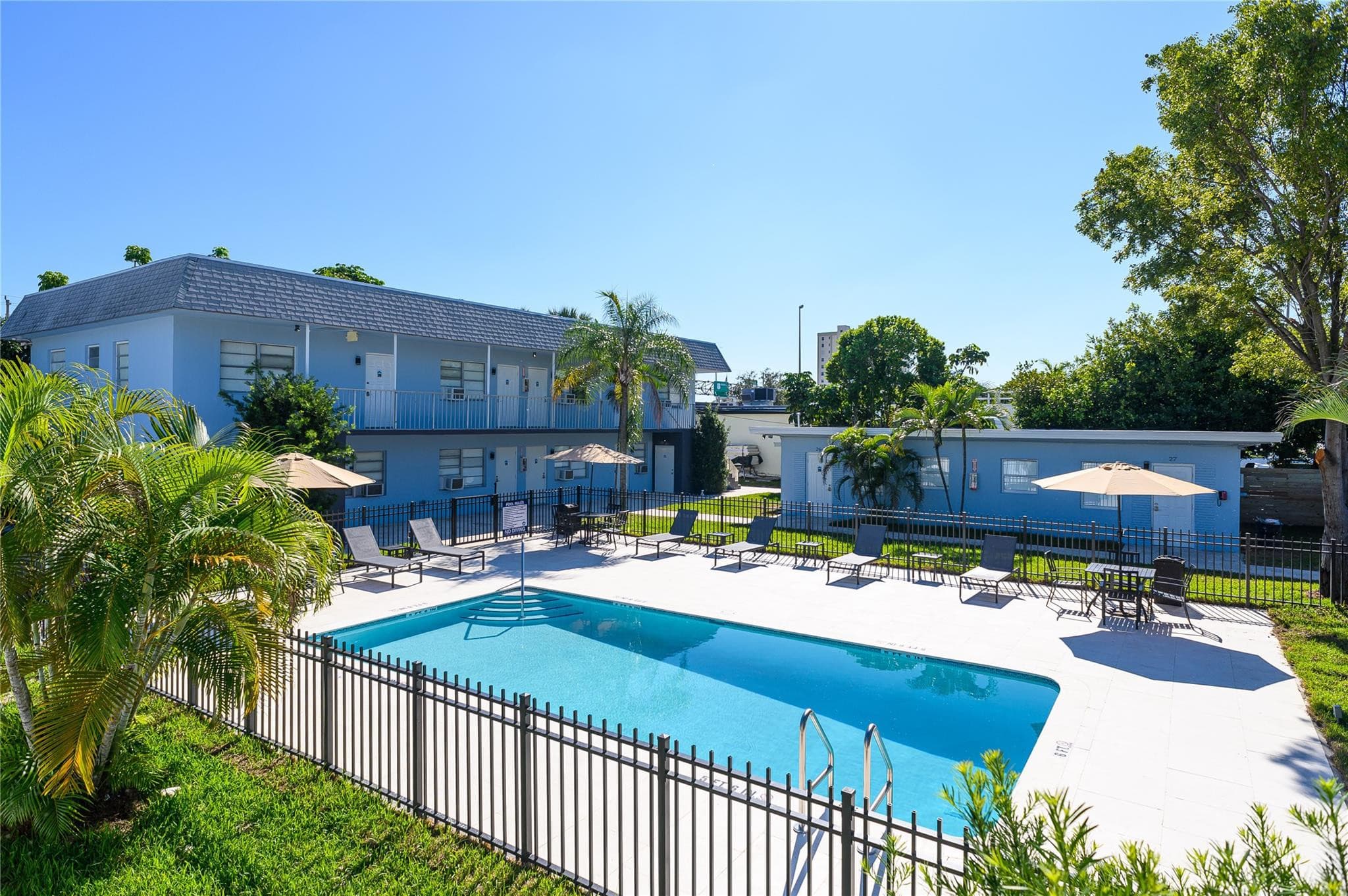 1020 N Victoria Park Road 27, Fort Lauderdale, FL 33304 — photo 5 of 21