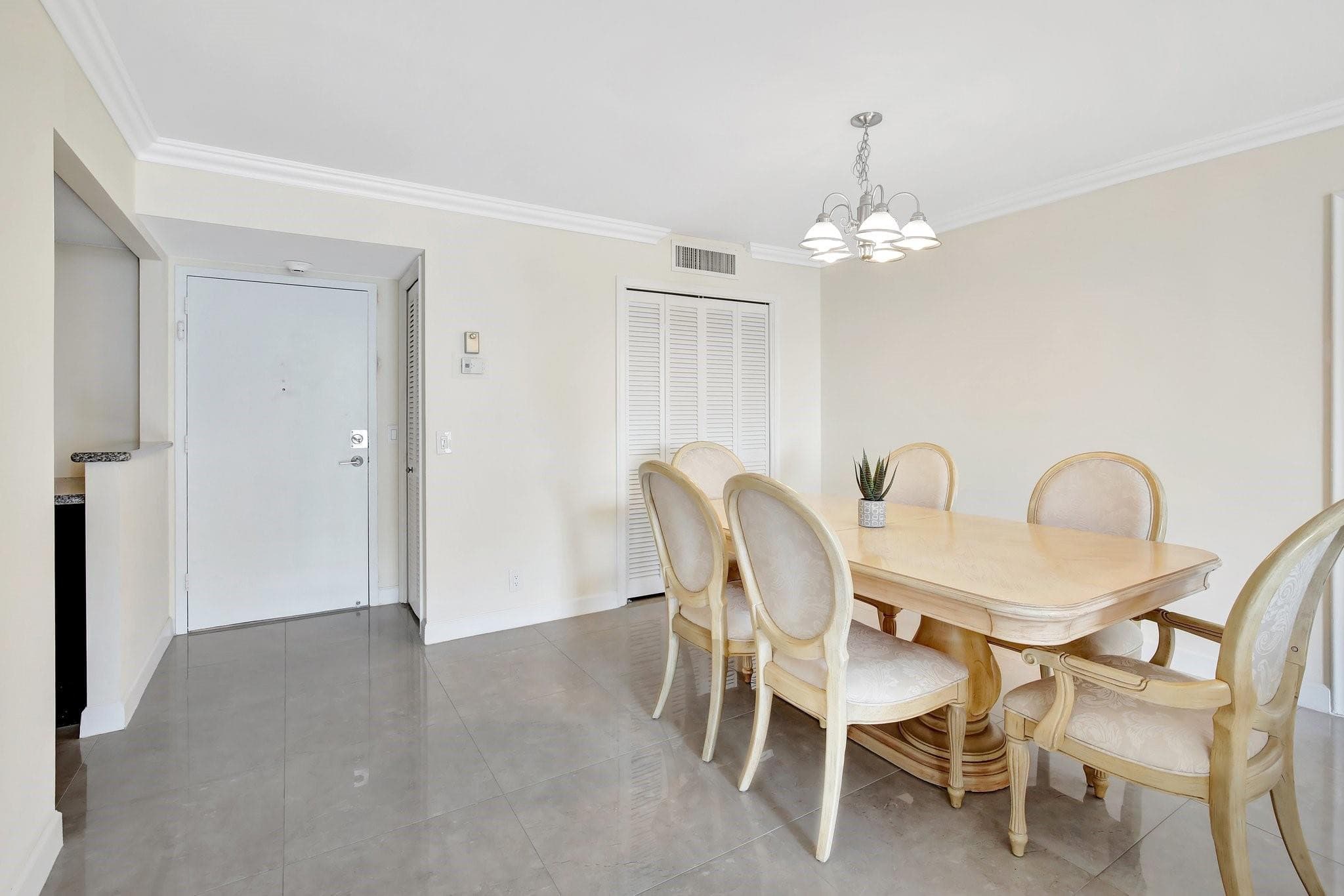 2000 S Ocean Boulevard 7J, Lauderdale-By-The-Sea, FL 33062 — photo 17 of 90