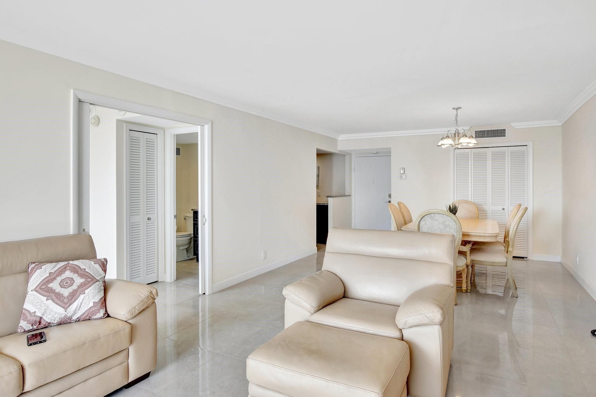 2000 S Ocean Boulevard 7J, Lauderdale-By-The-Sea, FL 33062 — photo 27 of 90