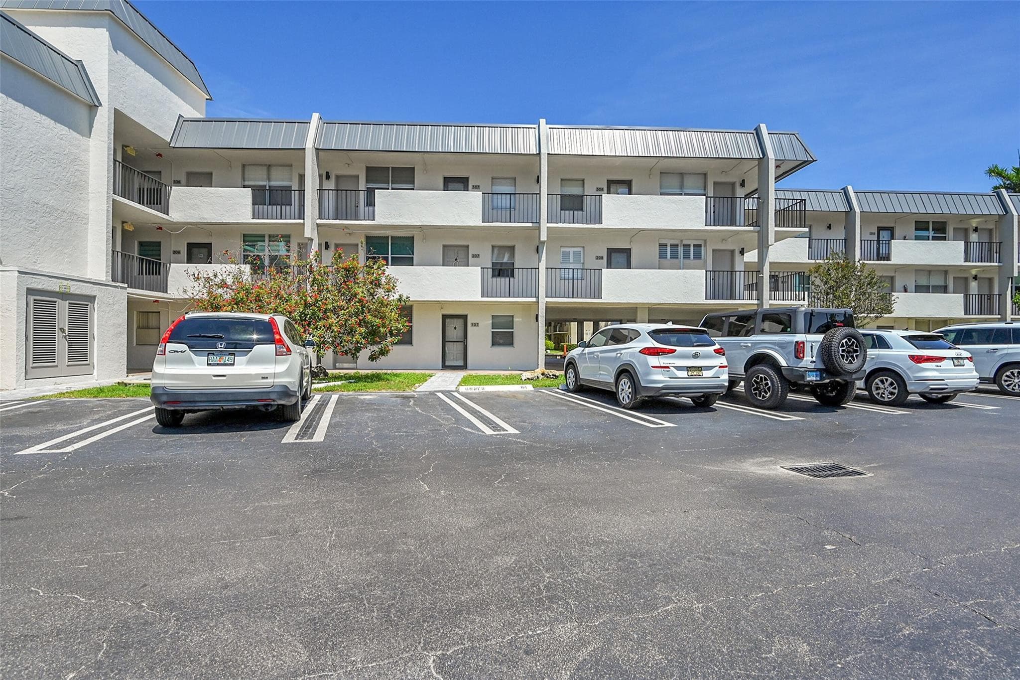 777 S Federal Highway E107, Pompano Beach, FL 33062 — photo 24 of 27