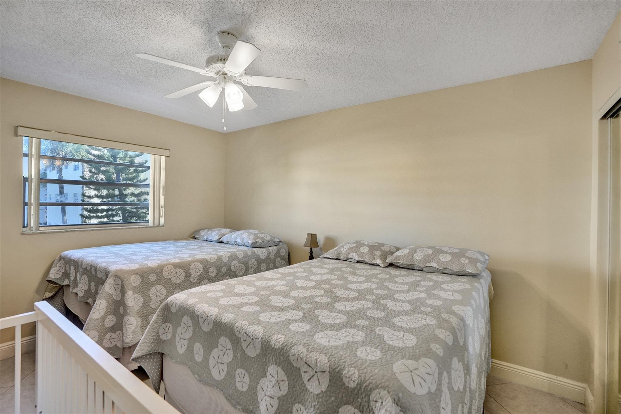 4270 NW 40th Street 211, Lauderdale Lakes, FL 33319 — photo 31 of 43