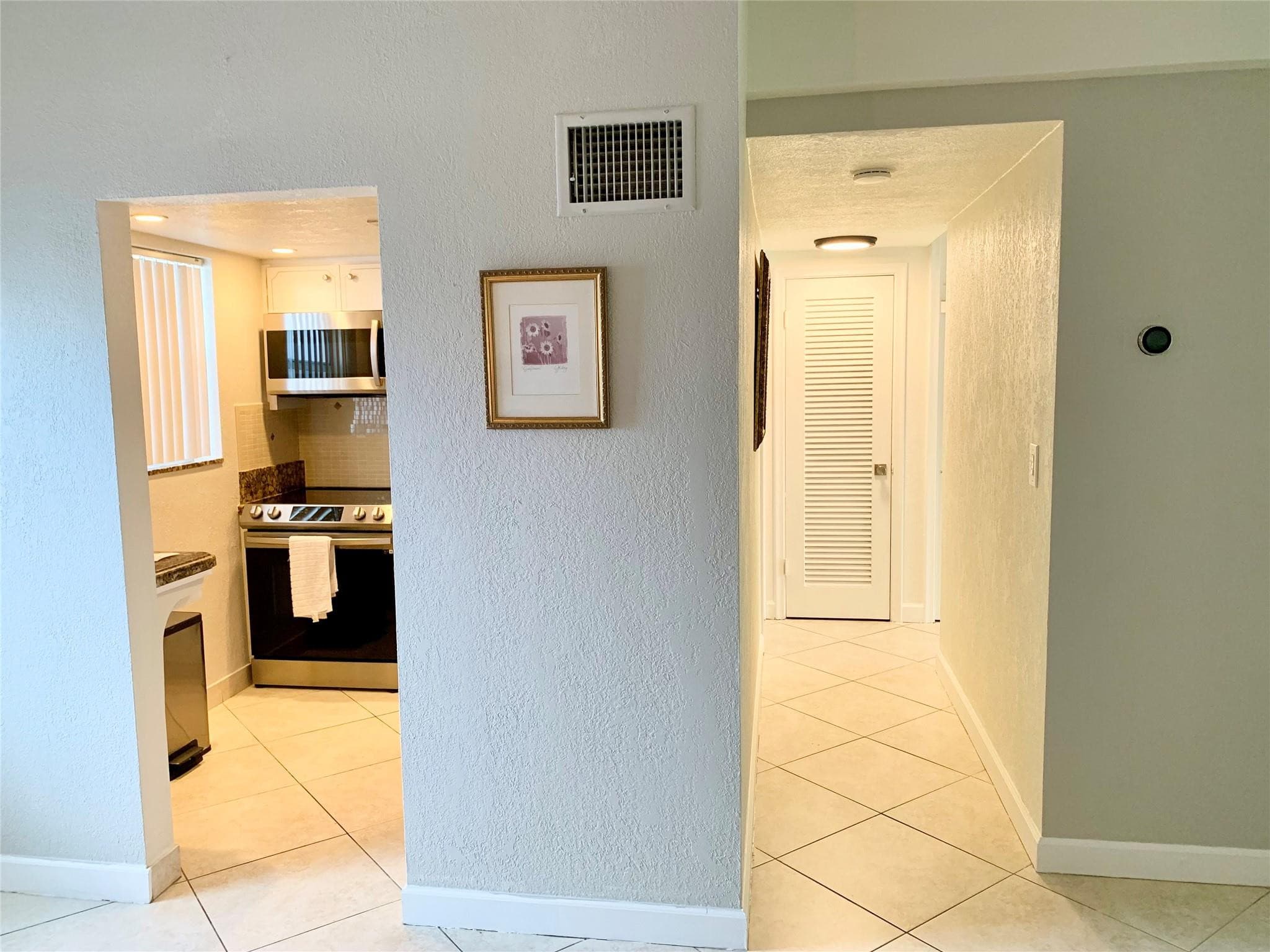 6550 Winfield Boulevard 105, Margate, FL 33063 — photo 2 of 21